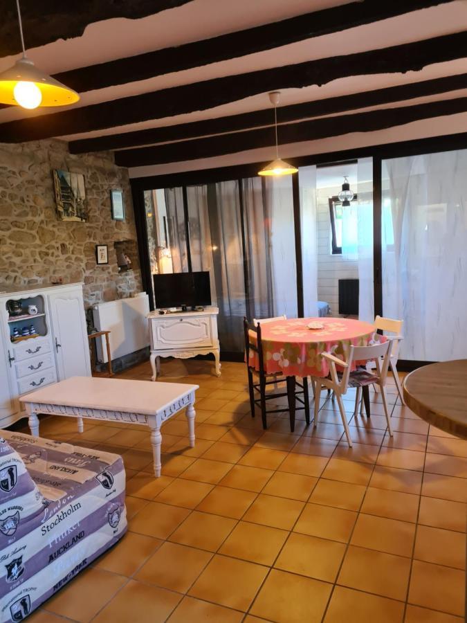 Gite Les Ajoncs - Closeries Du Golfe Theix Exterior foto